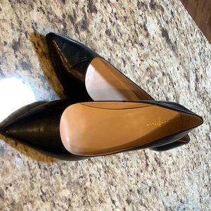 Cole Haan black leather .45 pump